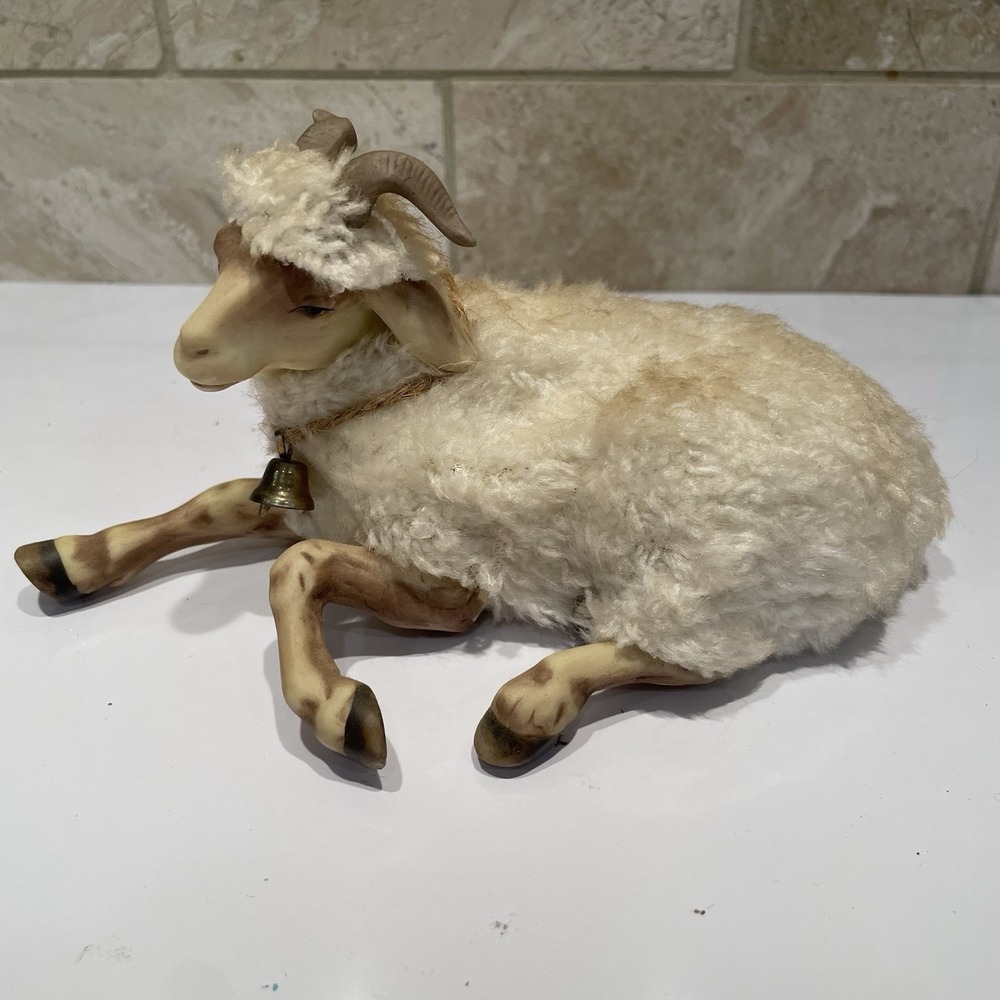 2005 Member's Mark Nativity Ram Sheep Laying Porcelain Fabric Replacement Figure